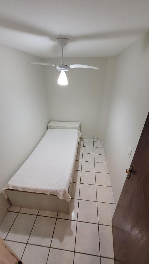 Aconchegante 2 Quartos Com Wifi + 1 Quarto Menor Apartment Guarapari Exterior photo